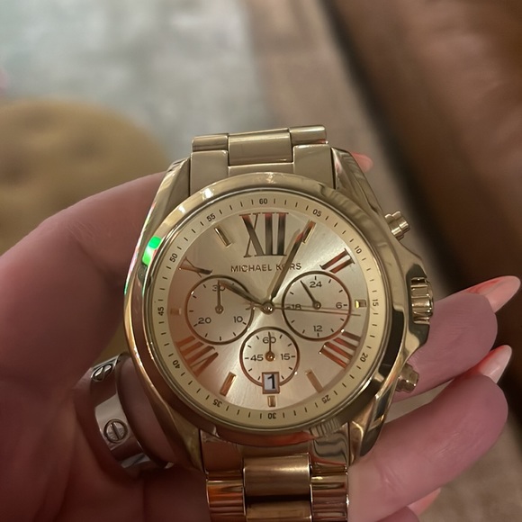 Michael Kors gold watch - Picture 5 of 5
